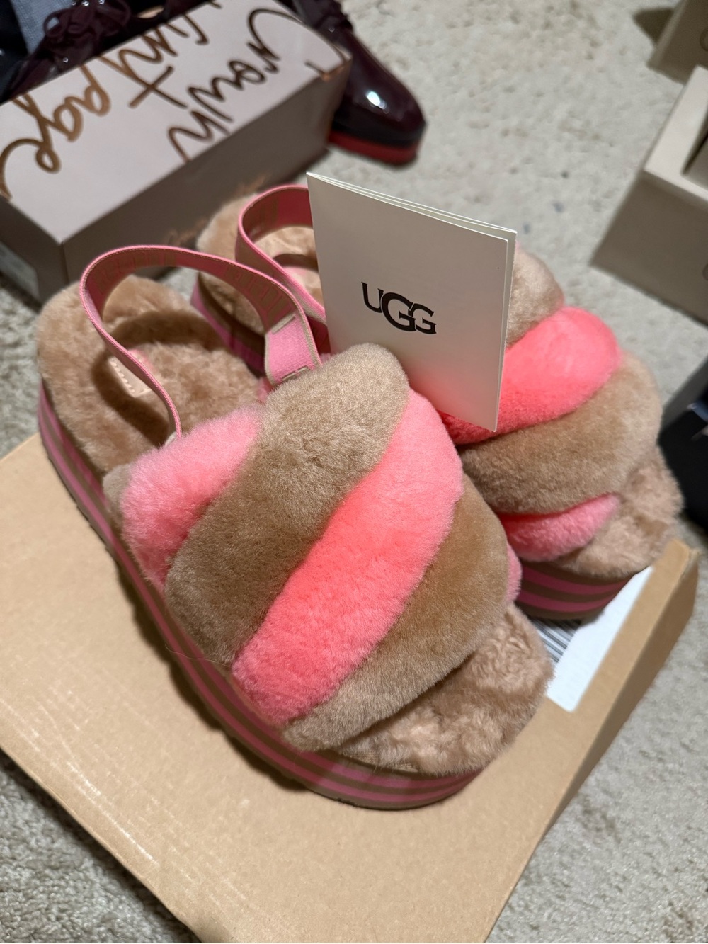 UGG Disco Stripe Slide Pink Size 9 Women’s NIB New in Box - Picture 3 of 5